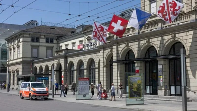 Tiga Orang Terluka dalam Penikaman di Stasiun Kereta Swiss