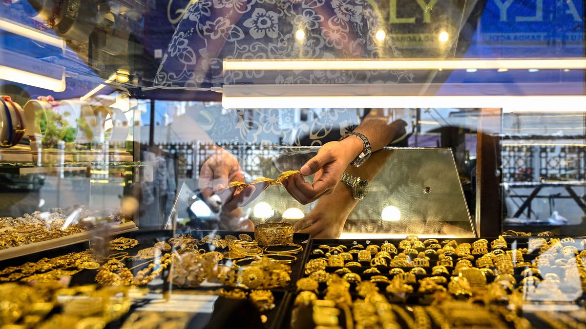 Daftar Harga Emas Perhiasan Hari Ini 1 Juni 2026